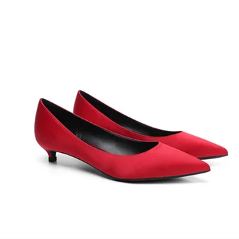 Lady Silk Vlek Nieuw In Lage Hakken Zapatos 3cm /5cm OL Elegante Schoenen met Puntige Teen Beige Zool De Mujer Mocasines 43-34 Blauw Rood Pompen