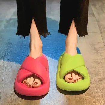 Vrouwen Platform Slippers Indoor Schoenen Vrouwelijke Thuis Strand Flip Flops Zachte EVA-Dikke Zool Dames Mode Dia ' s Meisjes Kruis Slipper